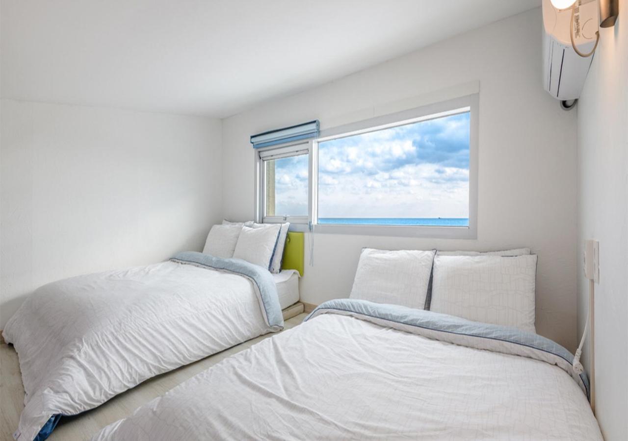 Jeju Turning Point Pension Seogwipo-stad Buitenkant foto